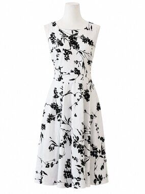 iHot White & Black Floral Fit and Flare Dress | Size L | NWOT